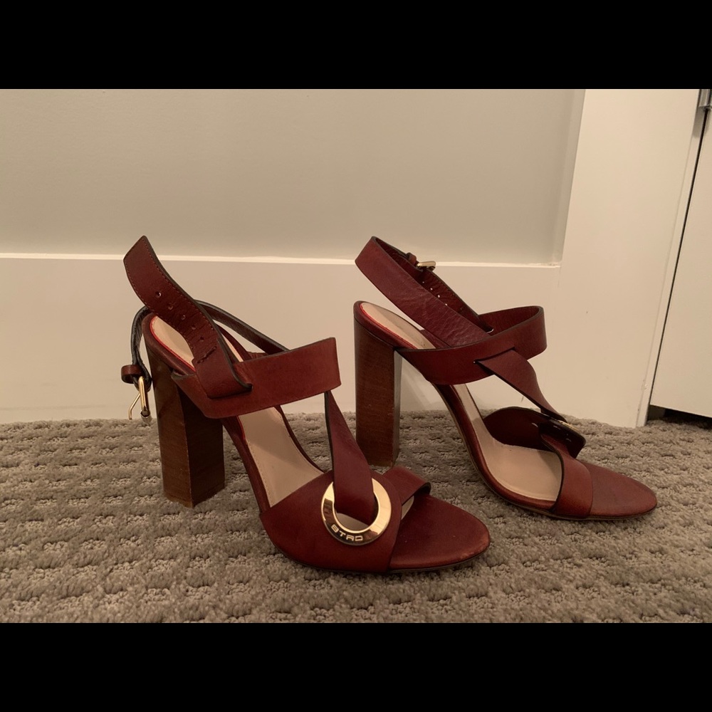 Etro brand leather heels